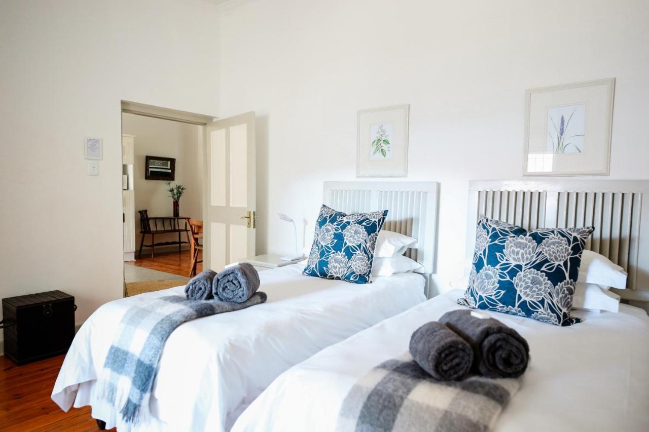 River Bend Guesthouses Graaff Reinet Bagian luar foto