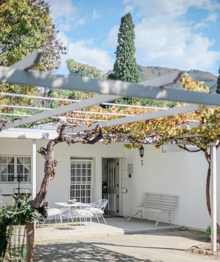 River Bend Guesthouses Graaff Reinet Bagian luar foto
