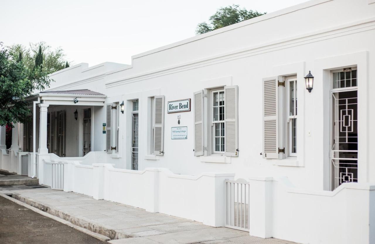 River Bend Guesthouses Graaff Reinet Bagian luar foto
