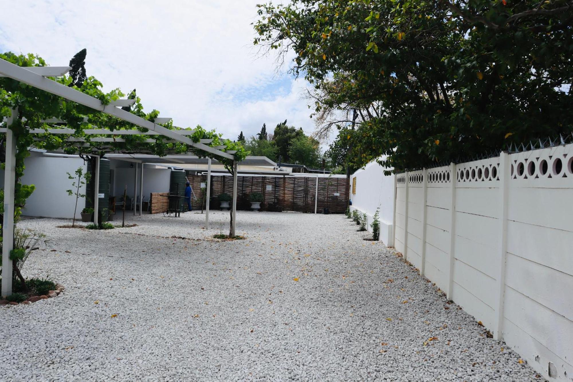 River Bend Guesthouses Graaff Reinet Bagian luar foto